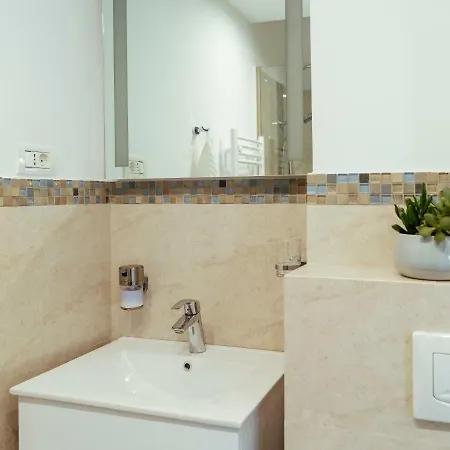 Bright And Spacious Apartment- Piata Amzei