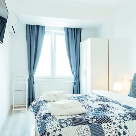 Bright And Spacious Apartment- Piata Amzei Apartment Bucharest