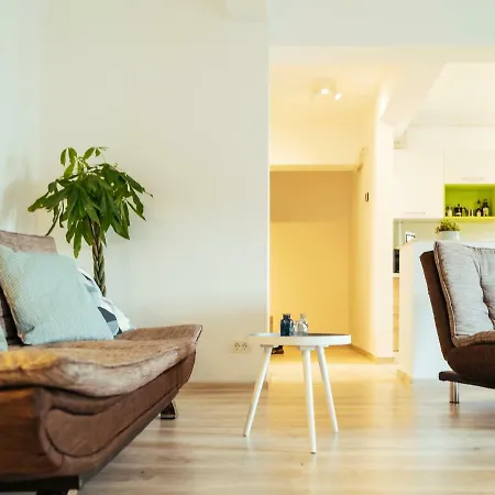 Bright And Spacious Apartment- Piata Amzei Bucharest
