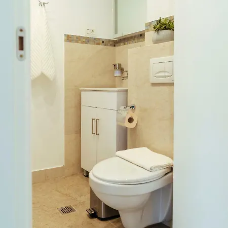 Bright And Spacious Apartment- Piata Amzei Appartamento Bucarest