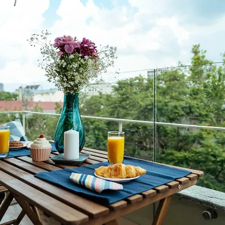 Bright And Spacious Apartment- Piata Amzei Bucharest