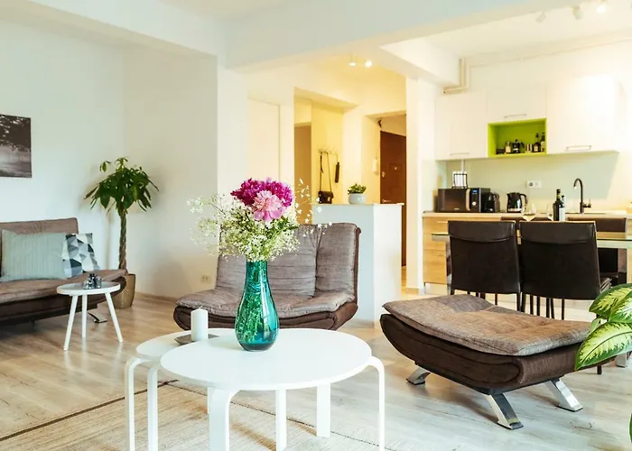 Bright And Spacious Apartment- Piata Amzei * Bükreş