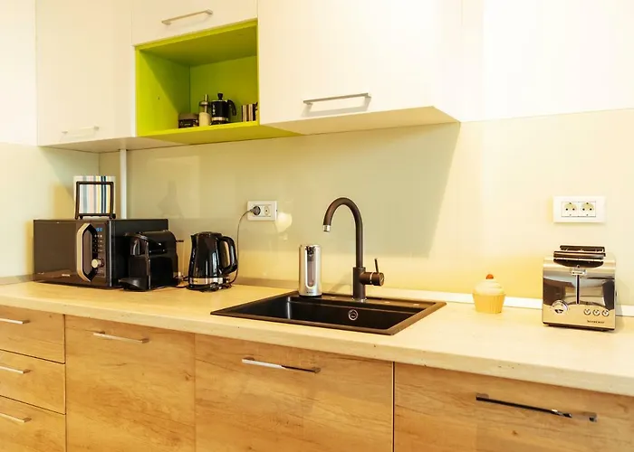 Bright And Spacious Apartment- Piata Amzei *